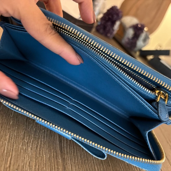 Prada Saffiano Ribbon Wallet FINAL PRICE - Picture 14 of 16